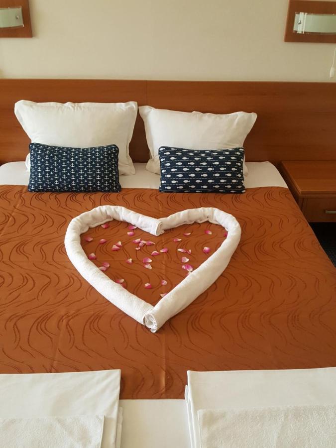 Hotel Liani Sunny Beach Esterno foto