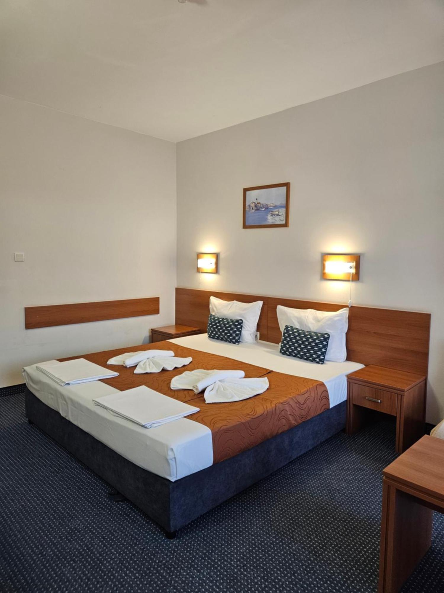 Hotel Liani Sunny Beach Esterno foto