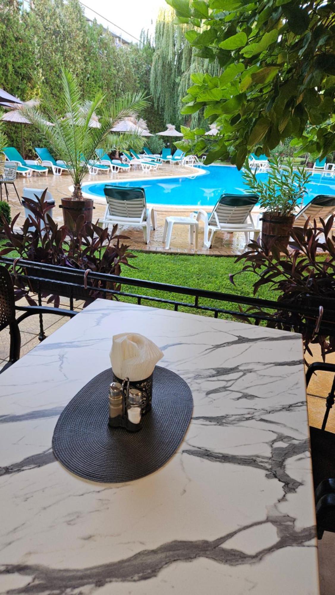 Hotel Liani Sunny Beach Esterno foto