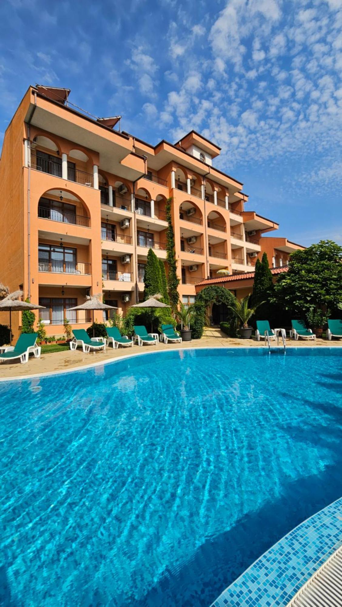 Hotel Liani Sunny Beach Esterno foto