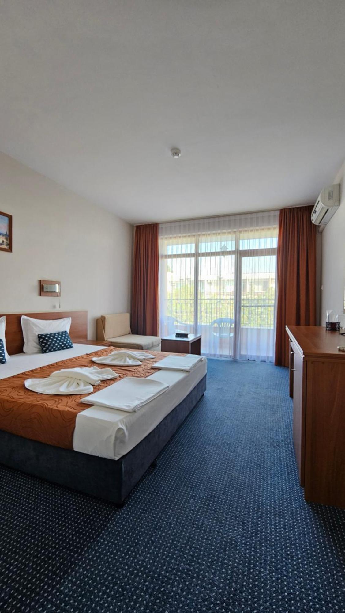 Hotel Liani Sunny Beach Esterno foto
